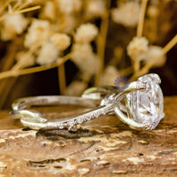 single stone engagement ring