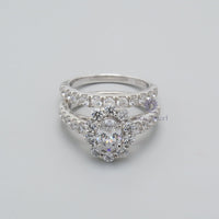 Oval Moissanite Engagement Ring Set with Diamonds