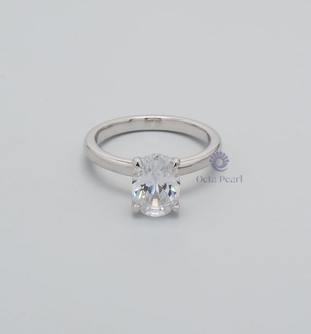 Oval-Cut Moissanite engagement ring