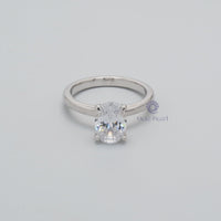 Oval-Cut Moissanite engagement ring