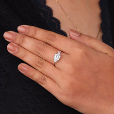 Asscher & Triangle Cut Moissanite Ring – 925 Silver or Gold Three Stone