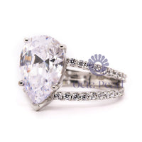 Attractive Pear & Round Cut Moissanite Split Shank Engagement Ring For Women