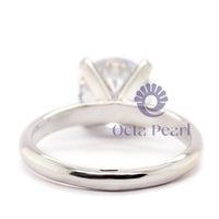 Classic Solitaire Round Cut Moissanite Wedding Ring