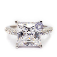 Delightful Princess & Round Cut Moissanite Solitaire With Accents Ring