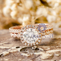 Halo Wedding Bridal Ring Set in Round Moissanite