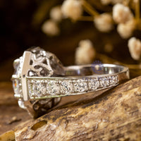 Vintage-Inspired Ascher-cut Moissanite Wedding Ring