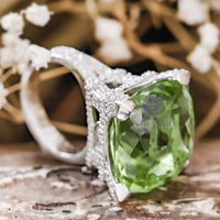 Green Cushion Cut CZ Stone The Eiffel Tower Wedding Engagement Ring For Ladies