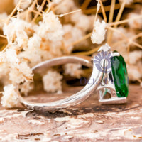 Green Pear Stone Bypass Swirl Style Wedding Ring