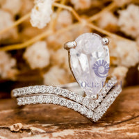 Pear Moissanite Chevron V Shape Bridal Ring Set