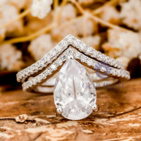 Pear Moissanite Chevron V Shape Bridal Ring Set