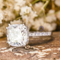 Cushion Cut Moissanite Wedding Engagement Ring For Women