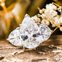 Pear With Trillion Cut Moissanite Past Present Future Ring For Wedding Engagement