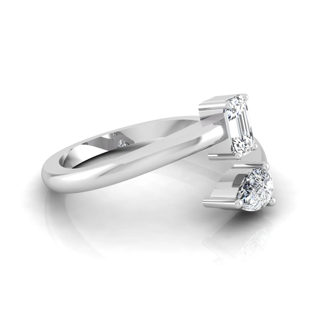 OctaPearl Emerald & Pear Cut Lab Grown Diamond Toi et Moi Ring