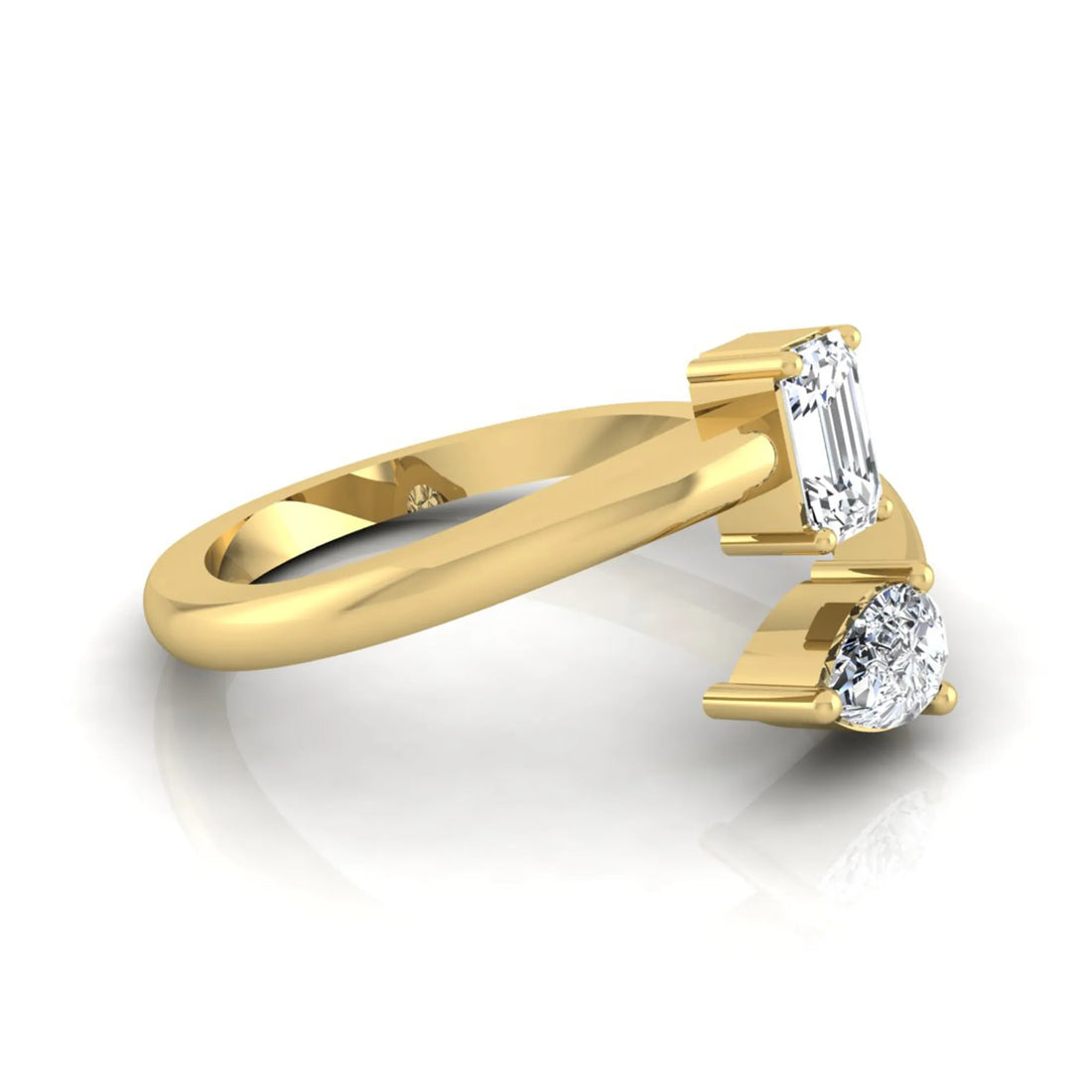 OctaPearl Emerald & Pear Cut Lab Grown Diamond Toi et Moi Ring
