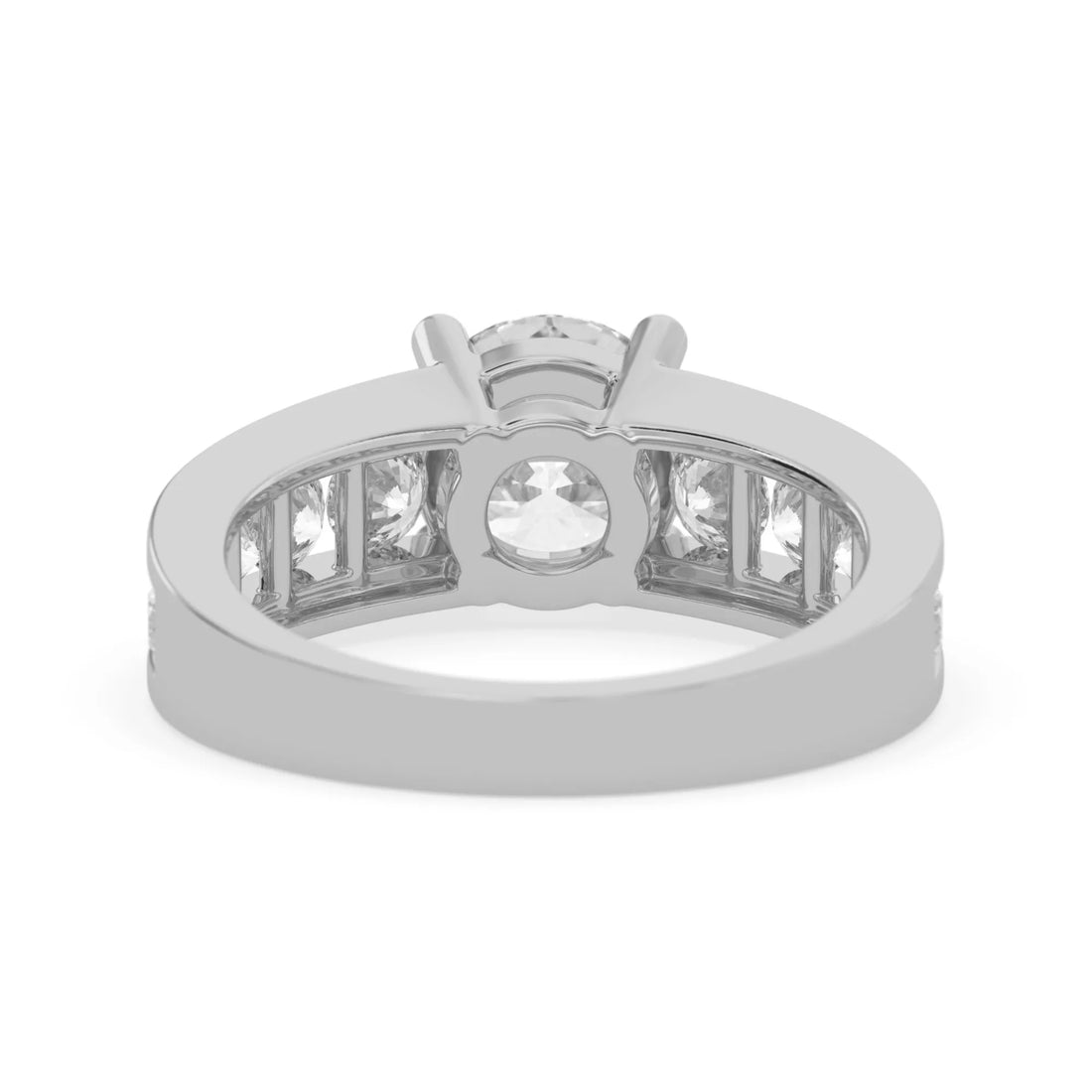 OctaPearl Round Lab Grown Diamond Pave Engagement Ring