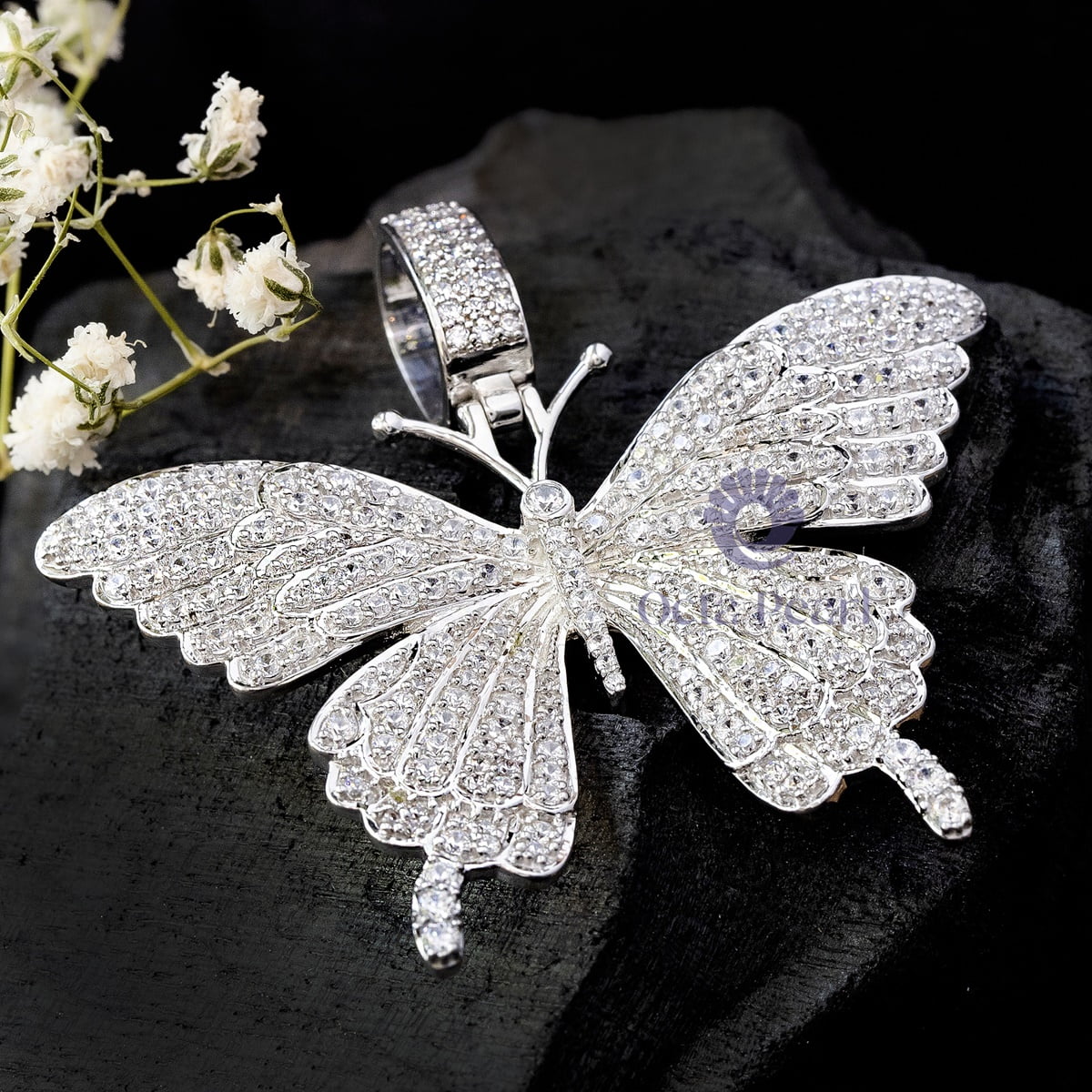 Round Cut Moissanite Butterfly Insect Without Chain Pendant For Party Wear (3 1/2 TCW)