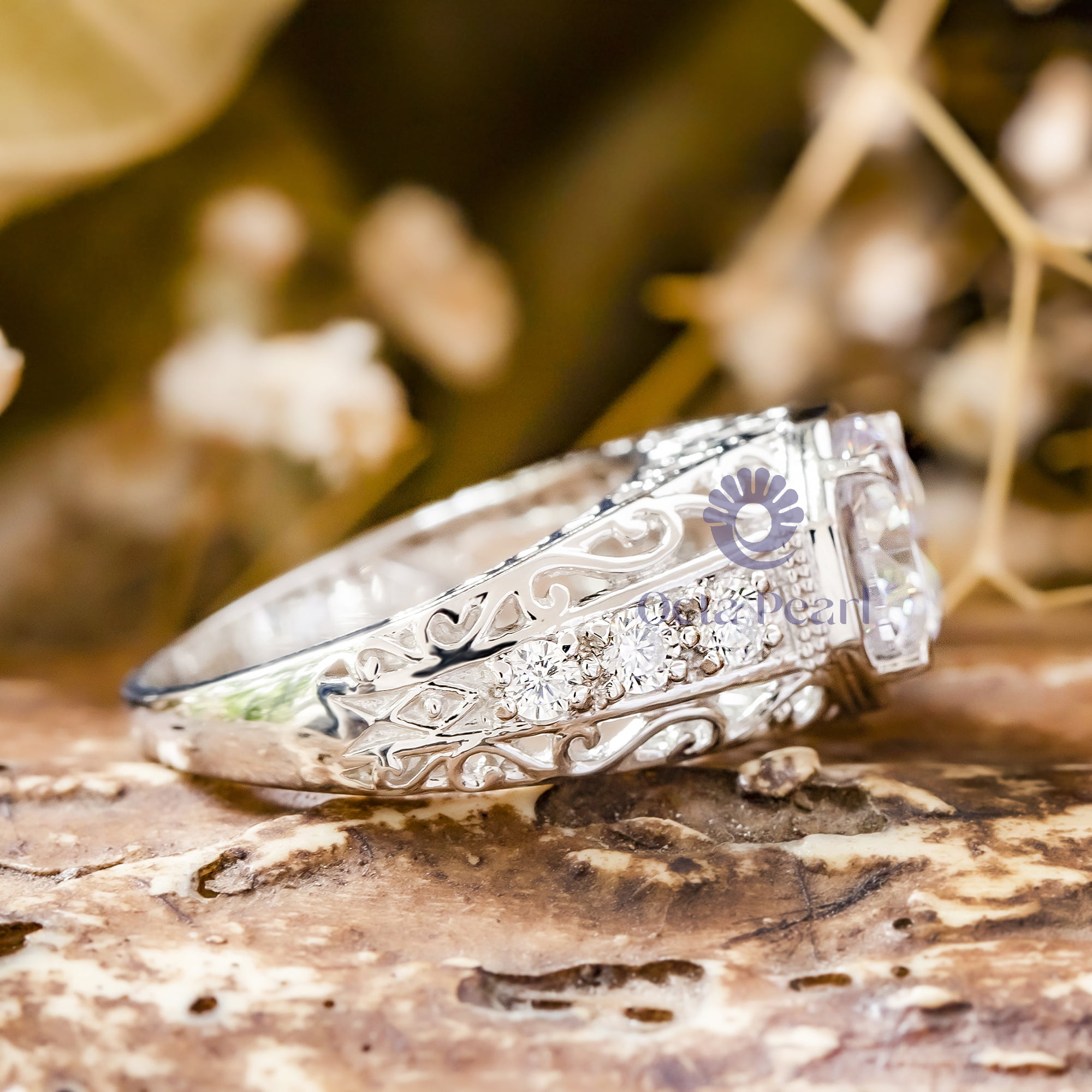 Beautiful Round Cut Moissanite Antique Filigree Art Deco Vintage Engagement Ring ( 2 3/8 TCW )