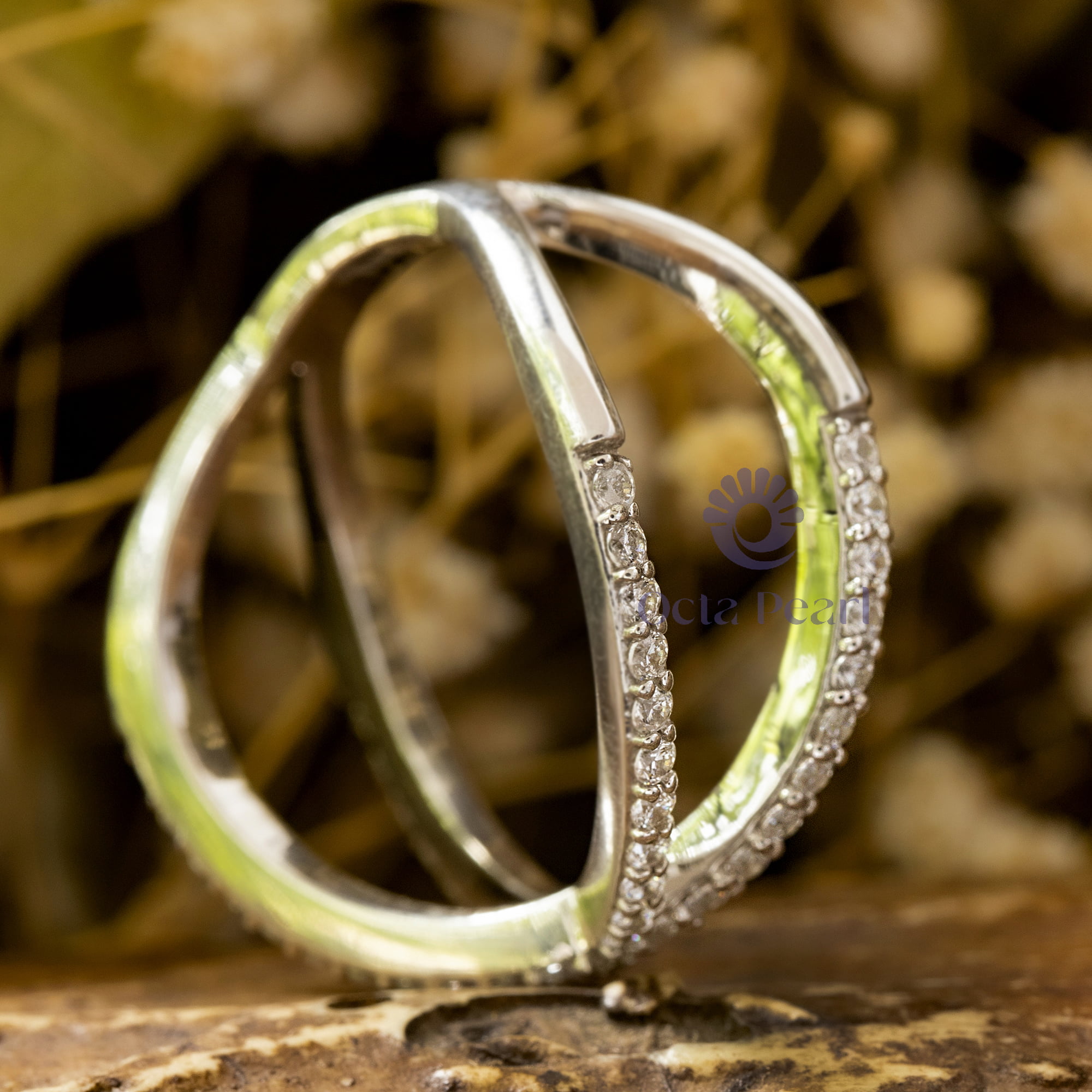 Round Cut Moissanite X Shape Criss Cross Wedding Engagement Ring For Women ( 5/8 TCW)
