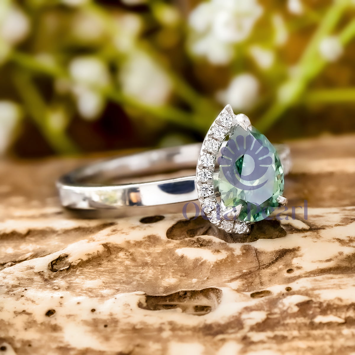 8.70x6.20 MM Green Pear Cut CZ Stone Prong Set Half Halo Engagement & Wedding Ring For ladies
