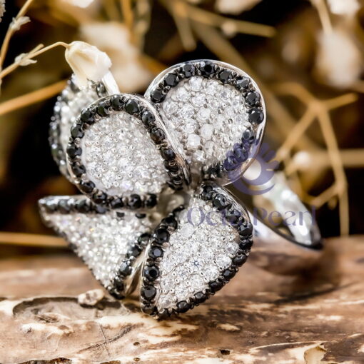 Round Cut Black & White CZ Stone Flower Inspire Ring For Party Wear