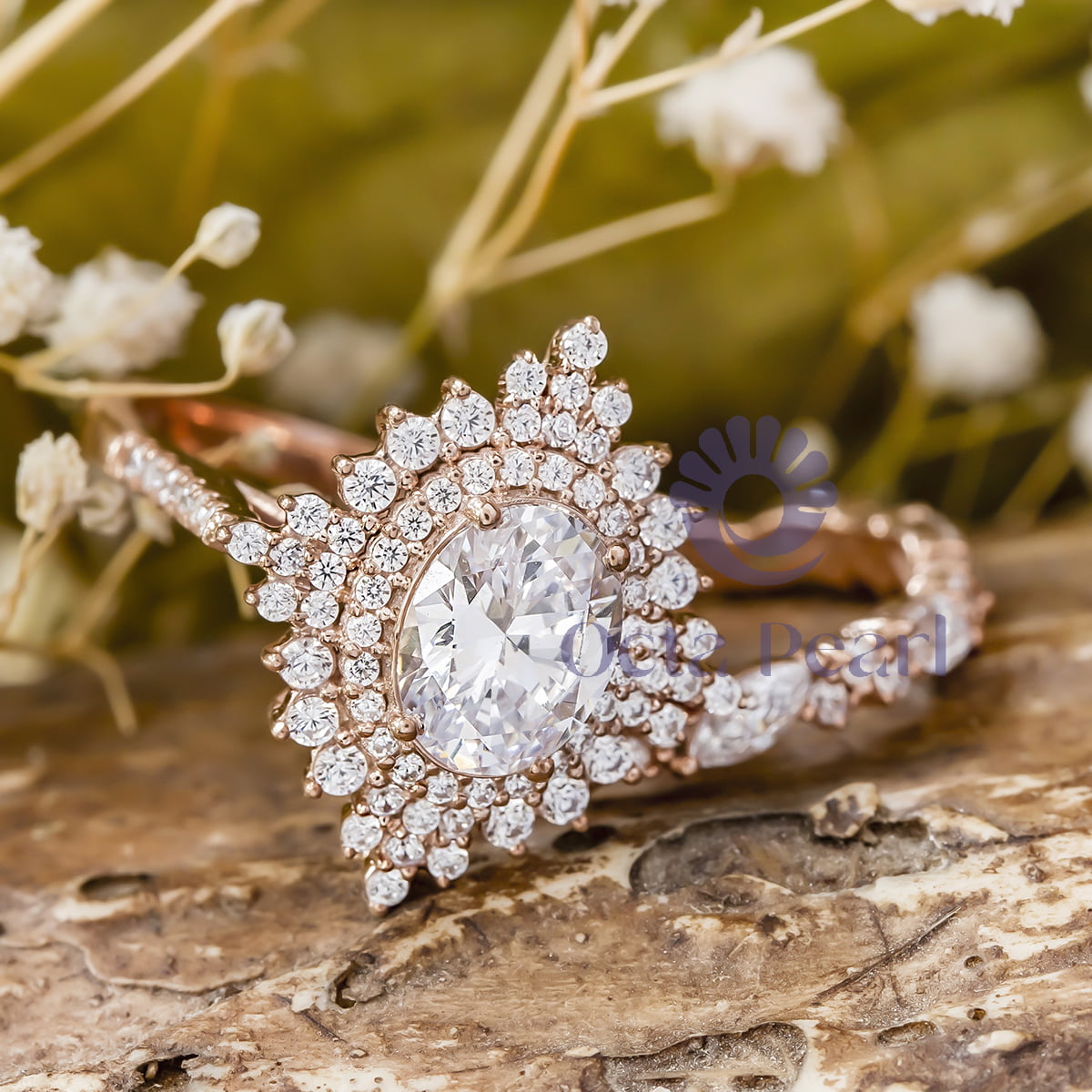 Oval-Marquise And Round Cut CZ Stone Starburst Halo Bridal Ring Set For Wedding (4 1/10 TCW)