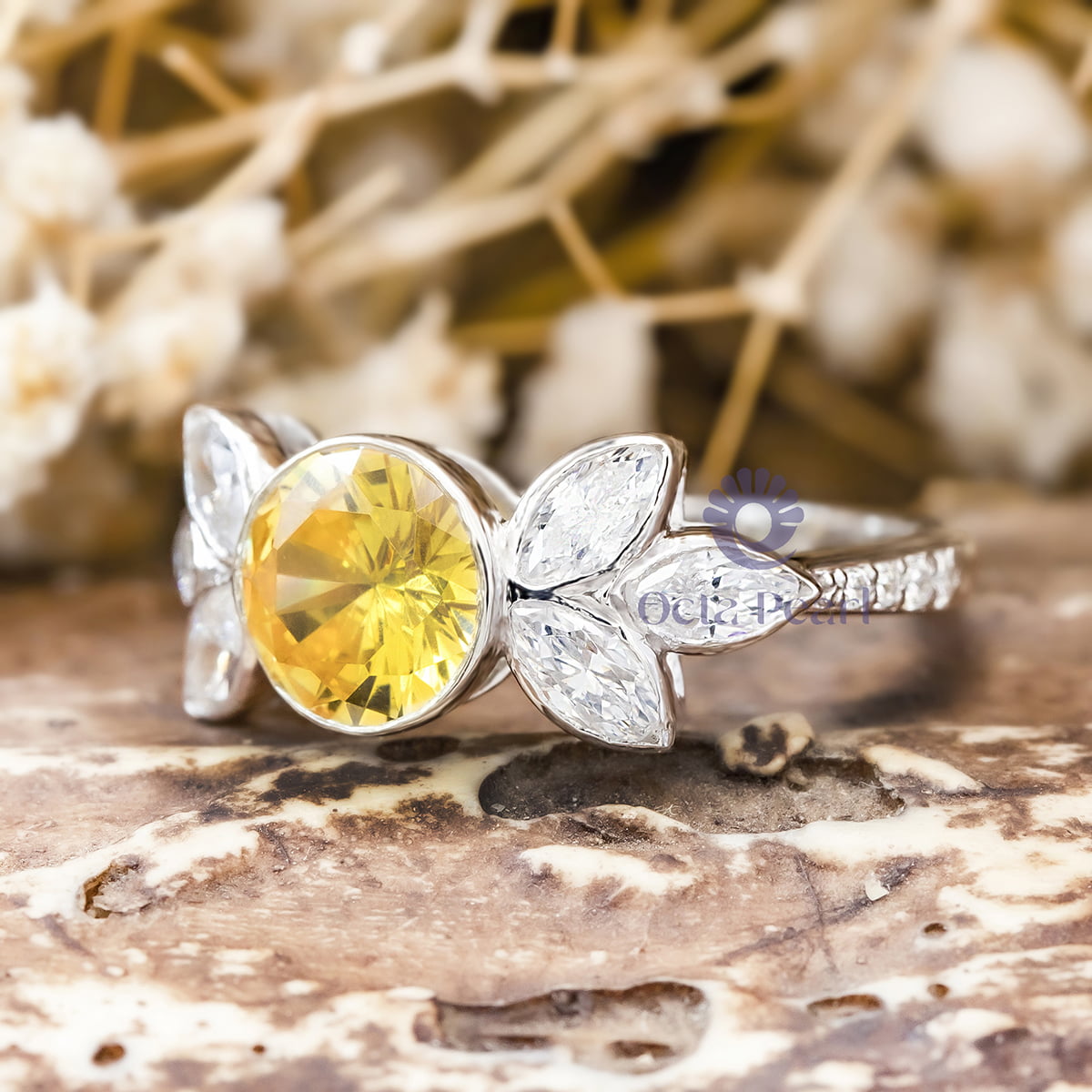 Canary Yellow Round With White Marquise CZ Stone Leaf Inspire Ring (2 1/4 TCW)