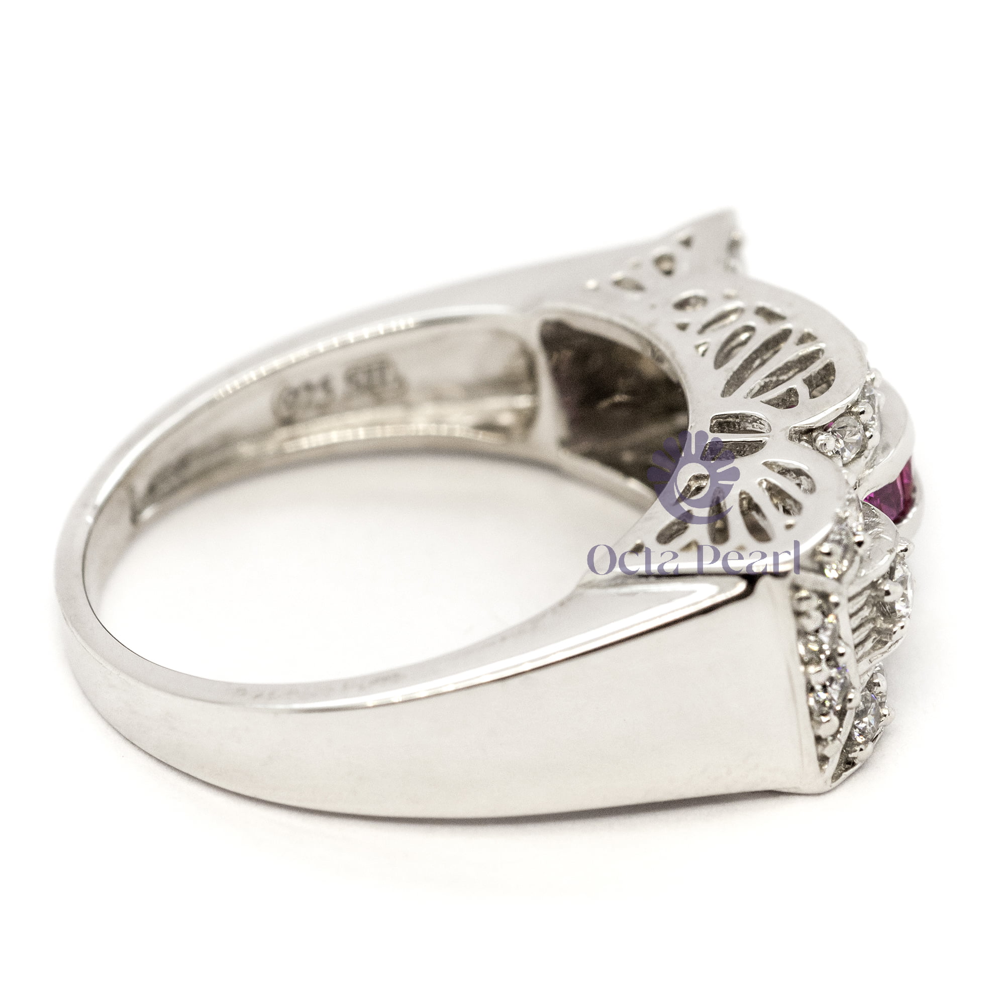 Vintage-Style Pink Princess-Cut Wedding Ring For Women