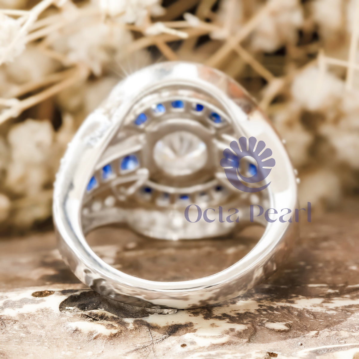 Antique Victorian-style Ring With Blue Sapphire
