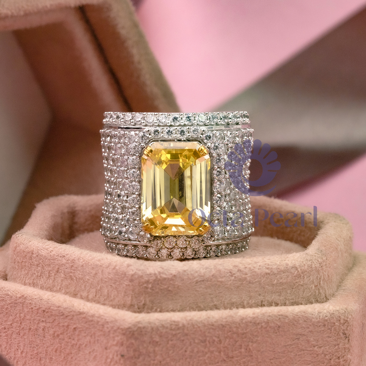 925 Silver Yellow Emerald Stone Halo Cocktail Ring