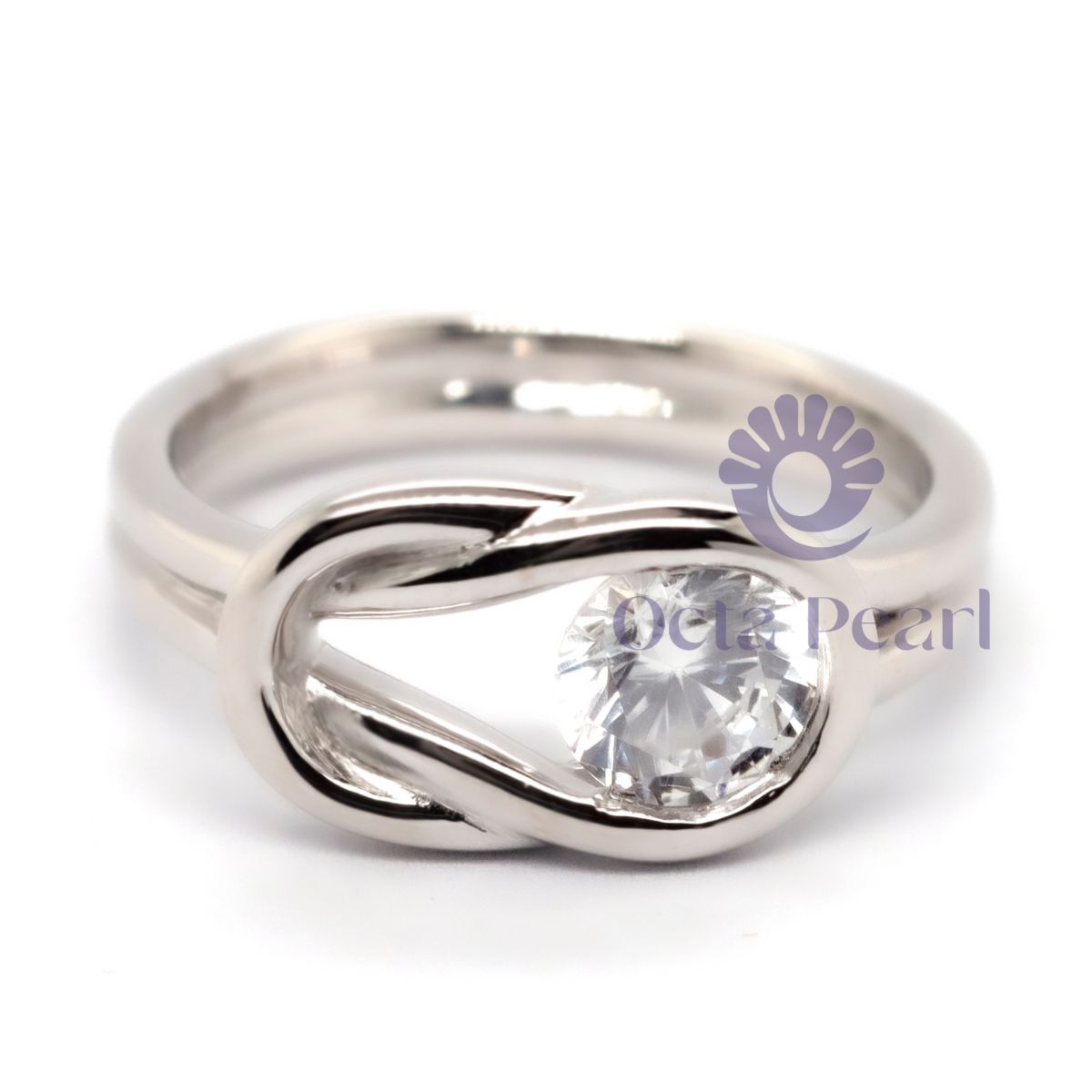 Round Moissanite Infinity Loop Solitaire Promise Ring