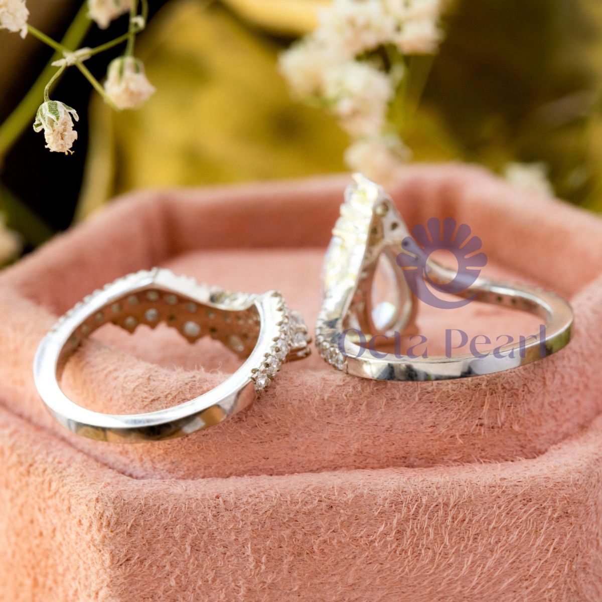 Pear Cut Moissanite Chevron Curved Bridal Ring Set