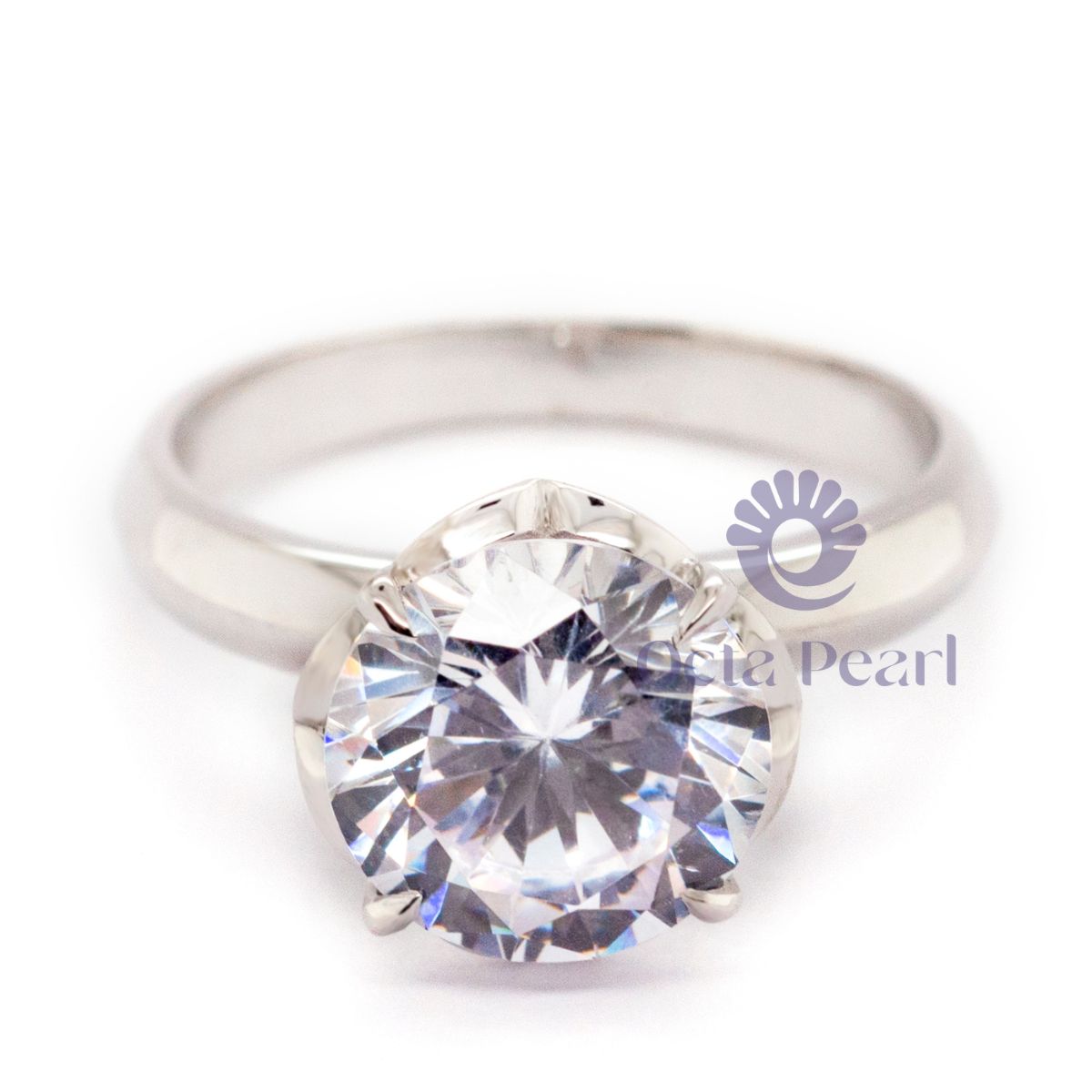 Round Cut Moissanite Solitaire Flower Inspire Ring