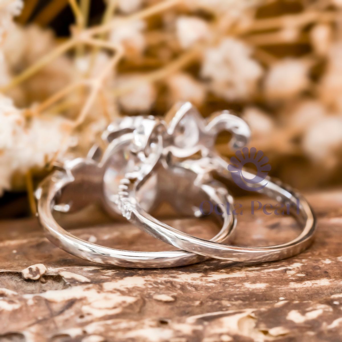 Oval Cut CZ Stone Halo Vine Floral Bridal Ring Set