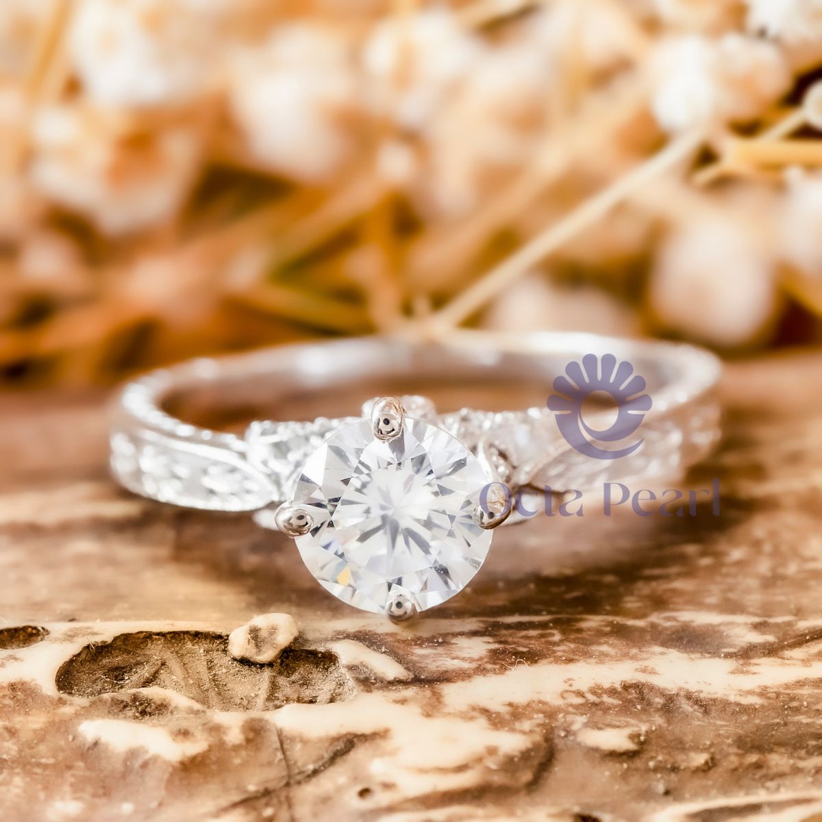 Art Deco Leaf Inspire Ring With Round Moissanite