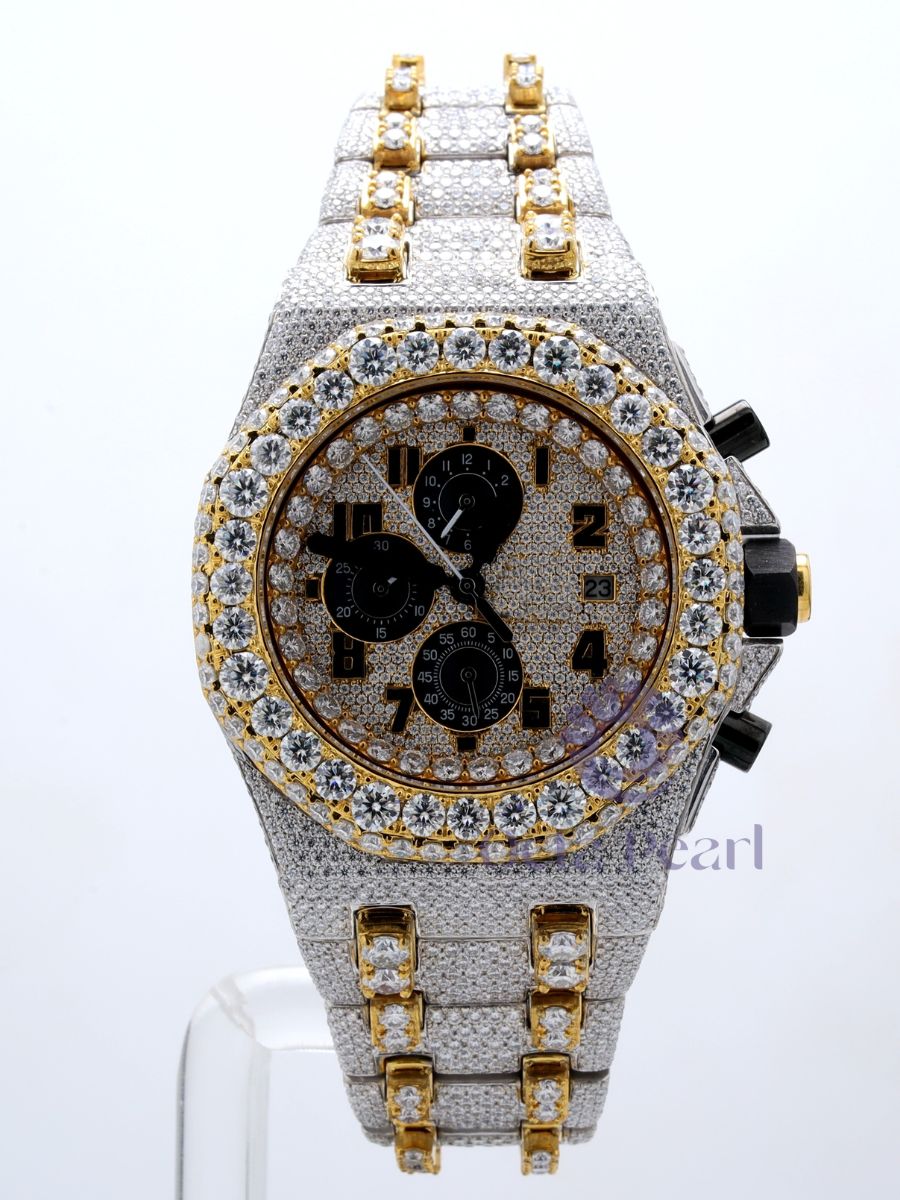 Round Moissanite Chronograph Working Iced Out Studded Watch